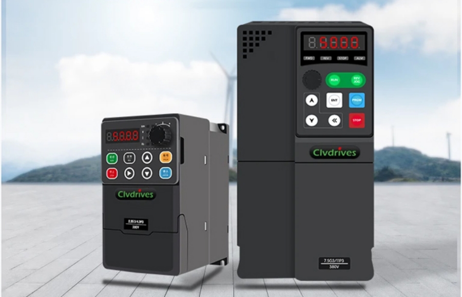 همه چیز درباره اینورتر صنعتی ، راهنمای کامل اینورتر تک فاز و سه فاز